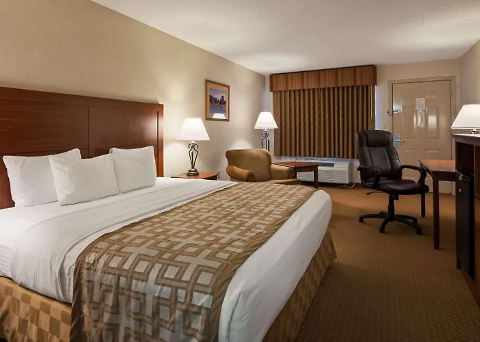 Western Gold Poppy Hotel