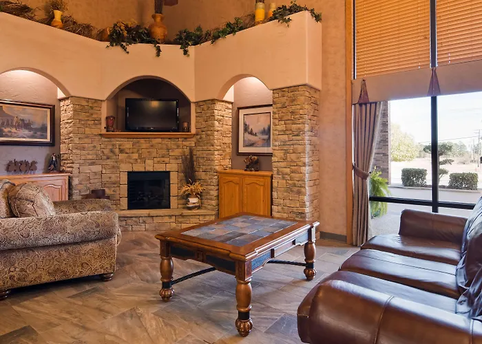 Western Gold Poppy Hotel Cortaro